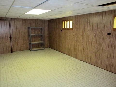 4951 N Moody Ave, Chicago, IL 60630 photo 13