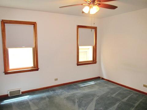 4951 N Moody Ave, Chicago, IL 60630 photo 9