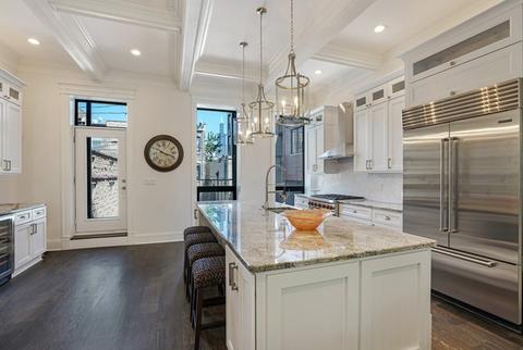 9 N Ada St, Chicago, IL 60607 photo 5