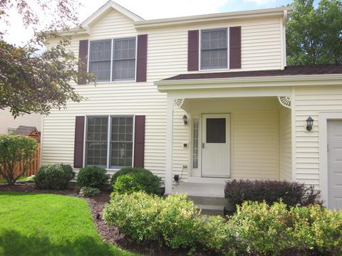 1641 Hartley Dr, Algonquin, IL 60102 photo 2