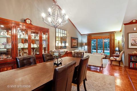 303 61st St, Willowbrook, IL 60527 photo 5