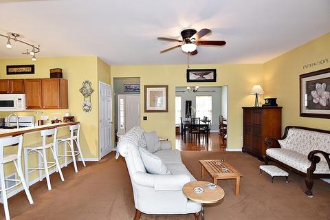 1308 Deerpath Cir, Aurora, IL 60506 photo 6