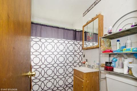 328 N 3rd Ave, Des Plaines, IL 60016 photo 6