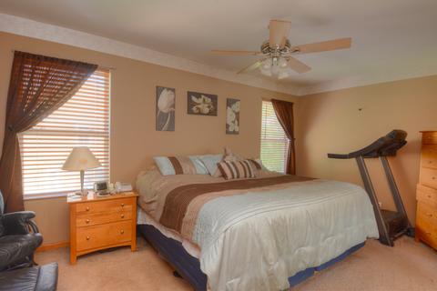 4902 Joyce Ct, Mchenry, IL 60050 photo 7