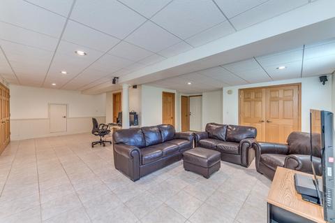 542 W North St, Itasca, IL 60143 photo 21