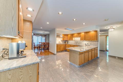 542 W North St, Itasca, IL 60143 photo 9