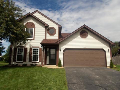 1322 Concord Ct, Elgin, IL 60120 photo 1