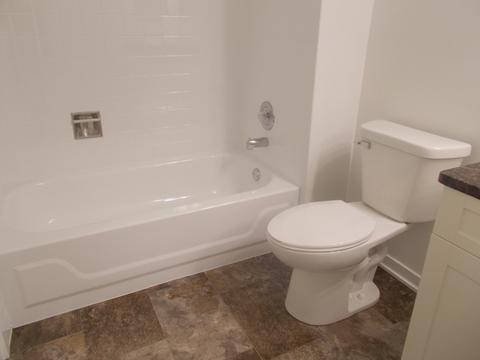 1322 Concord Ct, Elgin, IL 60120 photo 16