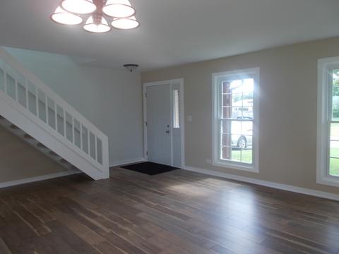 1322 Concord Ct, Elgin, IL 60120 photo 5