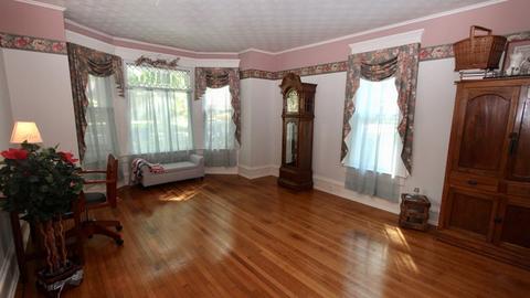 528 Calhoun St, Morris, IL 60450 photo 7