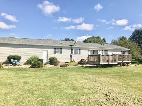 905 E Cleveland St, Ladd, IL 61329 photo 2