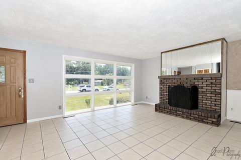 5019 Memory Trl, Mchenry, IL 60051 photo 8