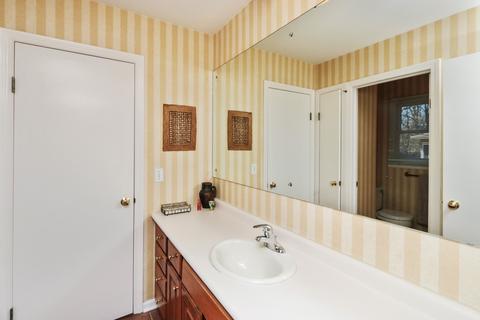 321 E Washington Ave, Lake Bluff, IL 60044 photo 9