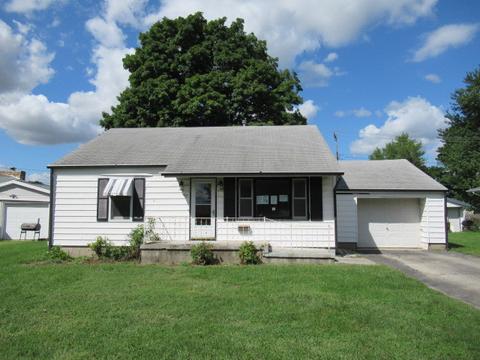 107 E 10th St, Georgetown, IL 61846 photo 1