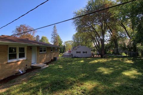 1817 W Oakleaf Dr, Mchenry, IL 60051 photo 5