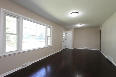 1817 W Oakleaf Dr, Mchenry, IL 60051 photo 7