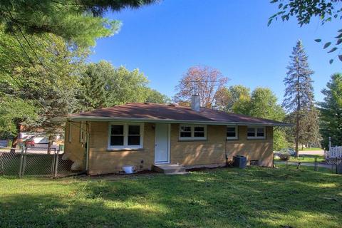 1817 W Oakleaf Dr, Mchenry, IL 60051 photo 4