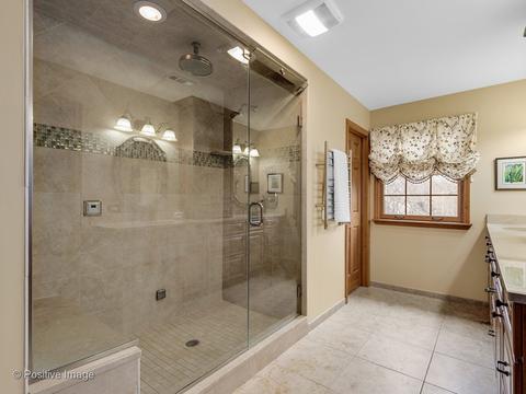 1824 Wakeman Ct, Wheaton, IL 60187 photo 23