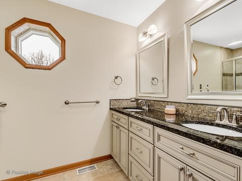 1824 Wakeman Ct, Wheaton, IL 60187 photo 27