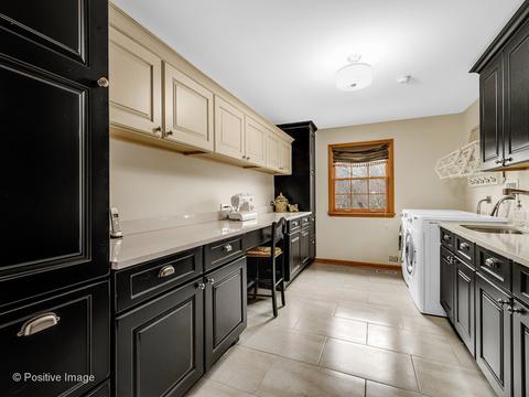 1824 Wakeman Ct, Wheaton, IL 60187 photo 21