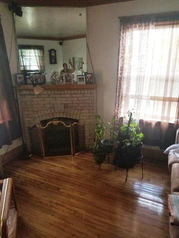 6101 S Artesian Ave, Chicago, IL 60629 photo 3