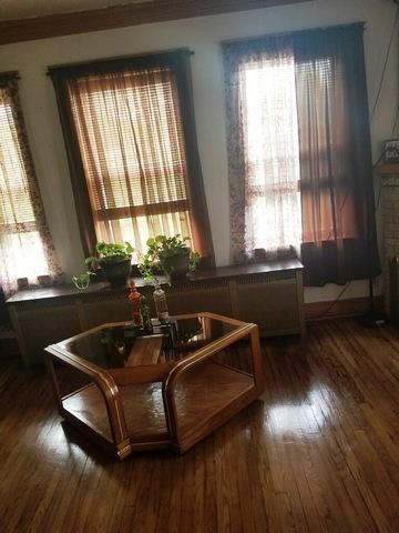 6101 S Artesian Ave, Chicago, IL 60629 photo 9