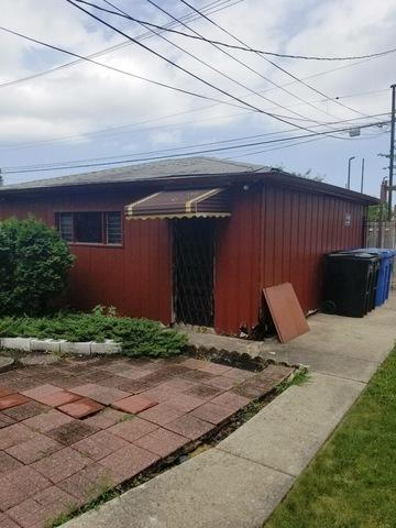 6101 S Artesian Ave, Chicago, IL 60629 photo 14