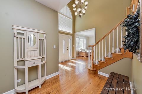 26112 Oakcrest Ln, Plainfield, IL 60585 photo 3