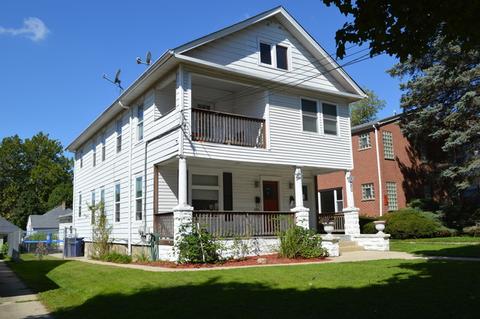 420 S State St, Elgin, IL 60123 photo 2