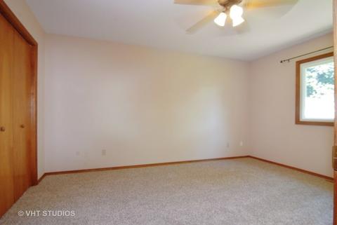 210 E South St, Elburn, IL 60119 photo 10