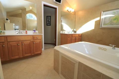 530 Clover Dr, Algonquin, IL 60102 photo 20