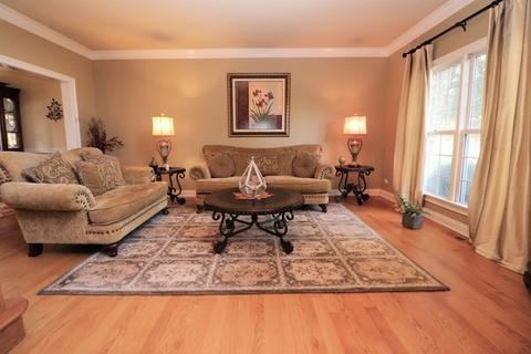530 Clover Dr, Algonquin, IL 60102 photo 3