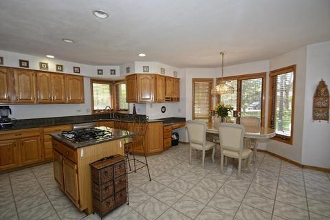 2825 Paris Rd, Olympia Fields, IL 60461 photo 11
