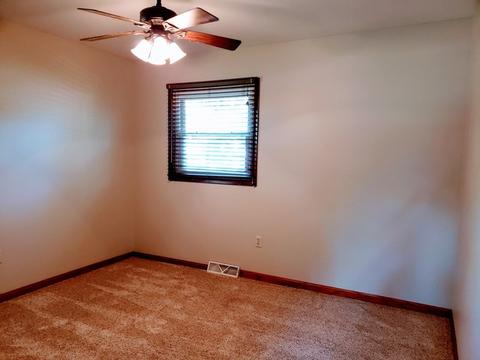 308 N Wabasso St, Minooka, IL 60447 photo 14