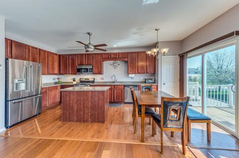1605 Edinburgh Dr #1173, Bartlett, IL 60103 photo 8
