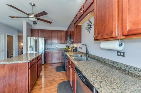 1605 Edinburgh Dr #1173, Bartlett, IL 60103 photo 9