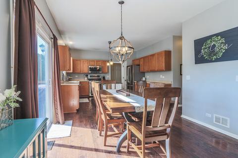 2550 Rourke Dr, Aurora, IL 60503 photo 12
