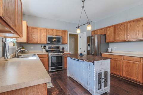2550 Rourke Dr, Aurora, IL 60503 photo 14