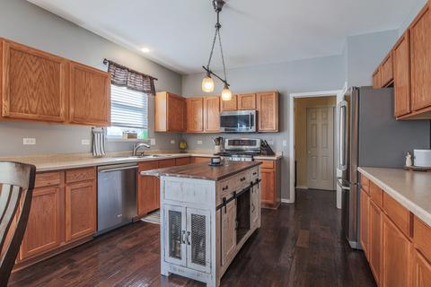 2550 Rourke Dr, Aurora, IL 60503 photo 13