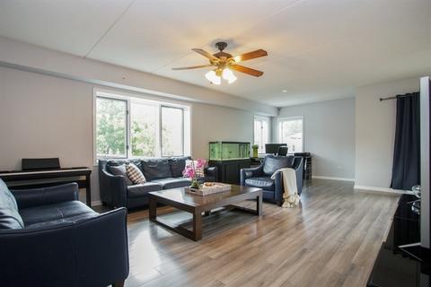 1349 E Washington St #207A, Des Plaines, IL 60016 photo 2