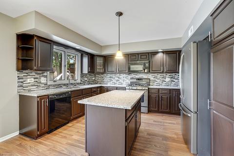 1872 183rd St, Lansing, IL 60438 photo 6