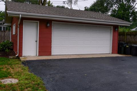 9430 Pine St, Mokena, IL 60448 photo 4