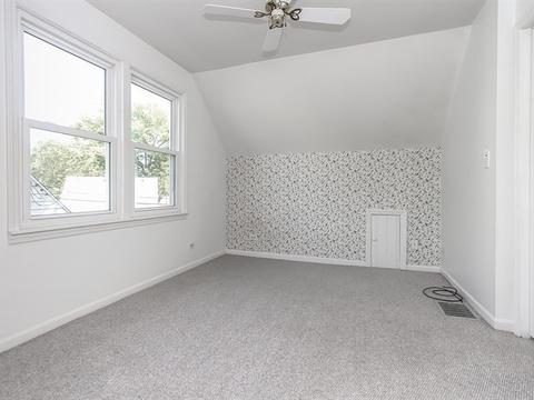 1069 South St, Elgin, IL 60123 photo 17