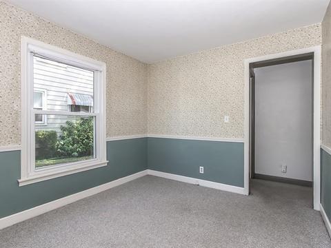 1069 South St, Elgin, IL 60123 photo 11