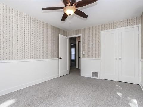 1069 South St, Elgin, IL 60123 photo 15