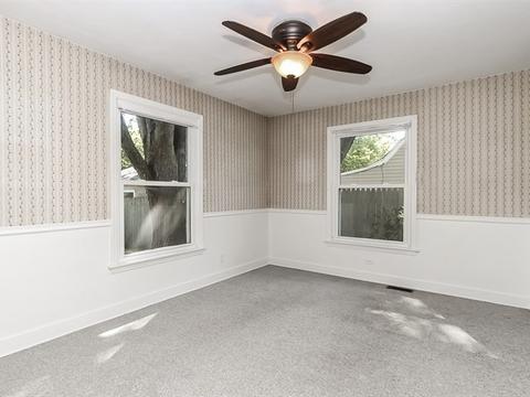 1069 South St, Elgin, IL 60123 photo 14