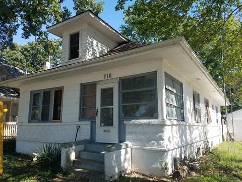 716 S Broadway, Aurora, IL 60505 photo 1