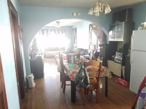 716 S Broadway, Aurora, IL 60505 photo 5