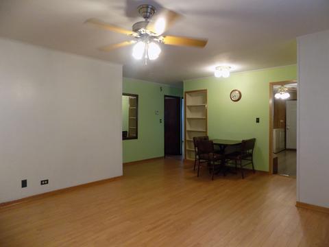 179 Cindy Ln, Wheeling, IL 60090 photo 4