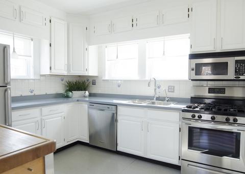 196 E St Charles Rd, Elmhurst, IL 60126 photo 6